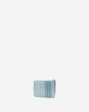 Load image into Gallery viewer, Quinn Zipped Card Holder - Ice Croc
